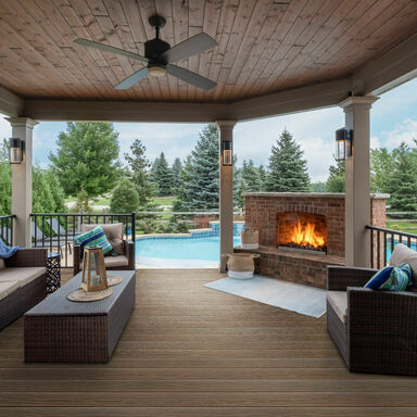 Lounge Terrasse mit Terrassendiele Vision in Ipe