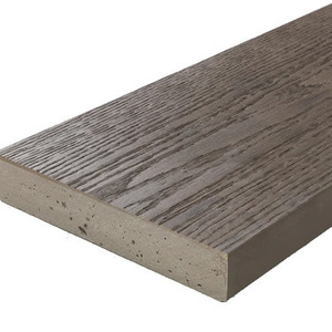 Millboard_enhanced_grain_Ebony_Grey_Terrassendiele